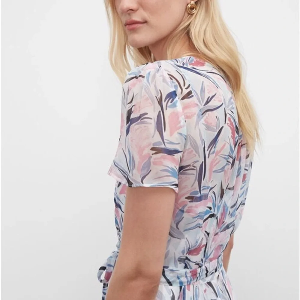 🆕 Club Monaco Birds of Paradise Maxi Wrap Dress Blue and Pink Chiffon, Size 4 - Picture 4 of 16